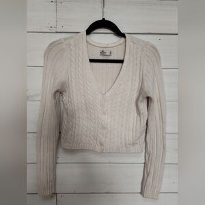 Hollister Cream Cable Knit Cardigan Sweater